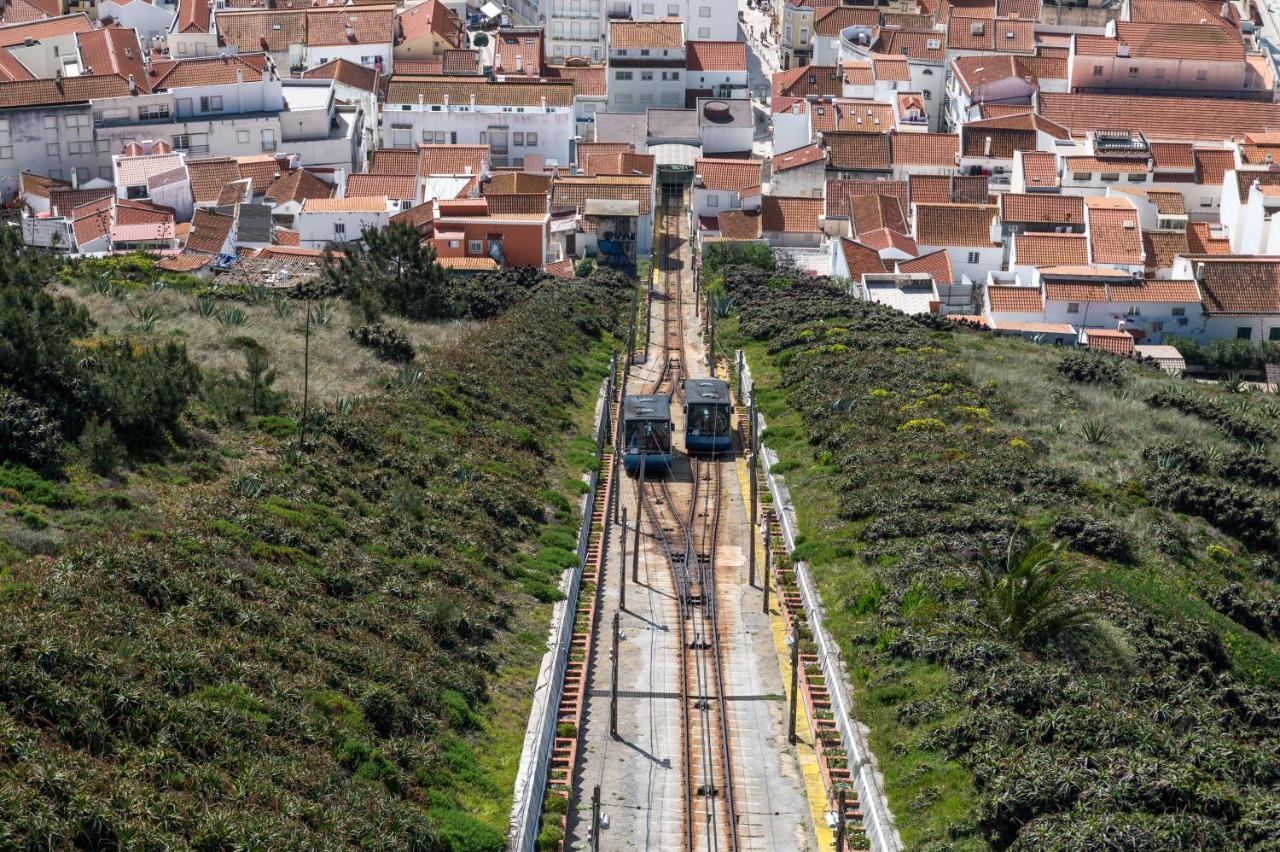 Bayview Nazare A Sua Casa A Beira Mar - 20 Mt Da Praia E Da Famosa Bola Nivea Екстериор снимка